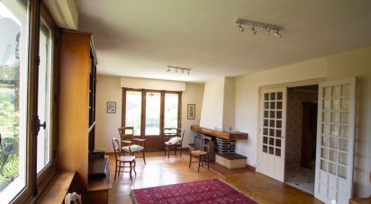 House 6 rooms of 170 m² in Marat (63480)