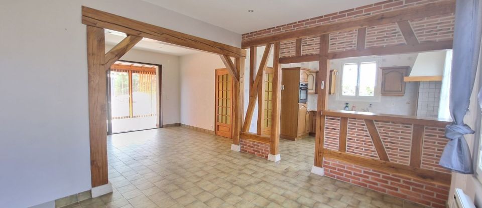 House 5 rooms of 84 m² in Lorris (45260)