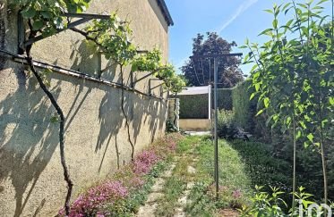 Apartment 5 rooms of 104 m² in Cahors (46000)