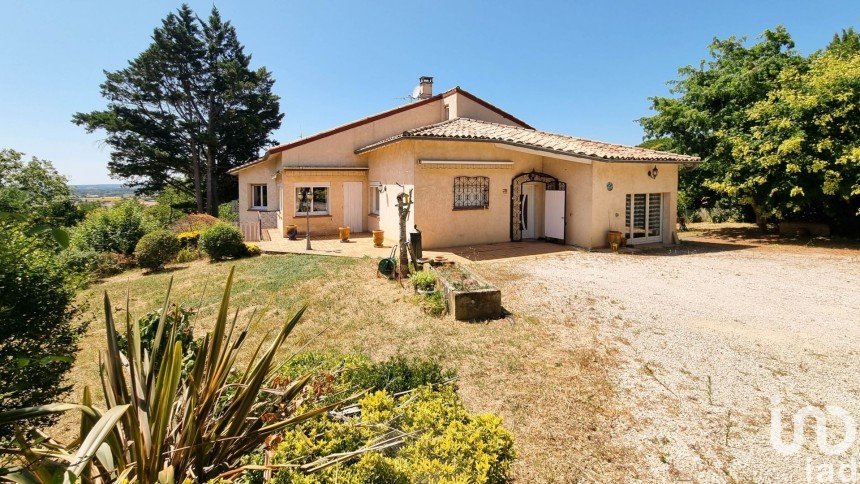 House 7 rooms of 220 m² in Grisolles (82170)