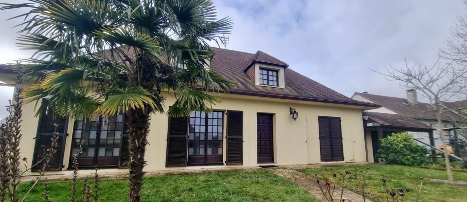 Vente Maison 200m² 7 Pièces à Saint-Rémy-lès-Chevreuse (78470) - Iad France