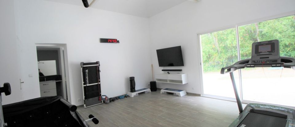 Maison 6 pièces de 187 m² à Monsaguel (24560)