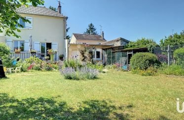 House 4 rooms of 94 m² in Champagne-sur-Seine (77430)