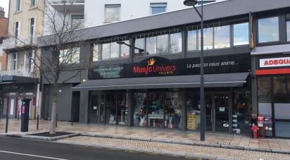 Retail property of 340 m² in Valence (26000)