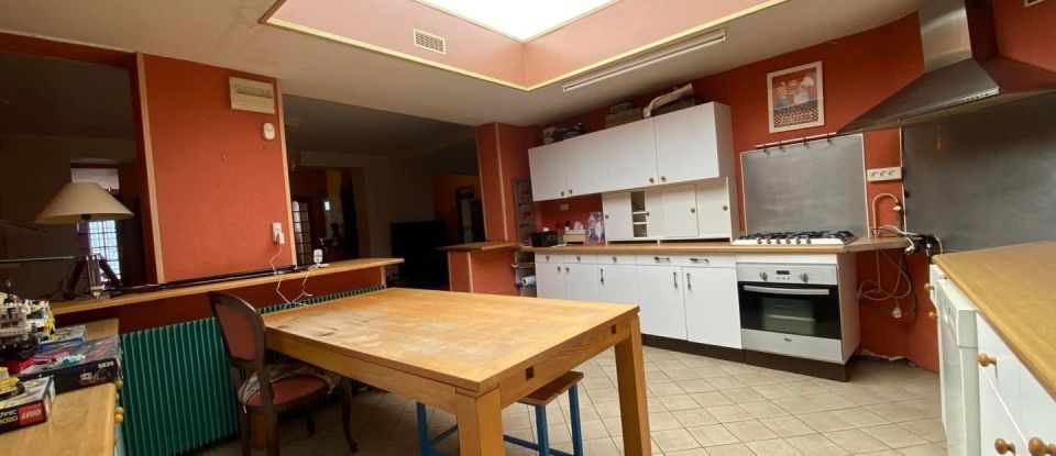 House 10 rooms of 219 m² in Fresnes-sur-Escaut (59970)