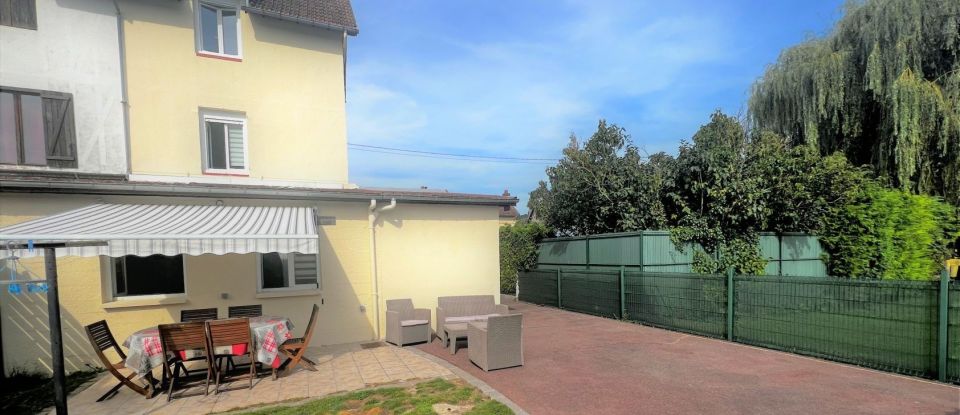 Vente Maison 87m² 5 Pièces à Maromme (76150) - Iad France