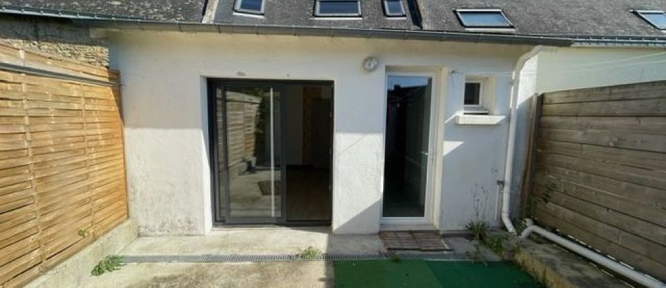 House 4 rooms of 77 m² in Landévant (56690)