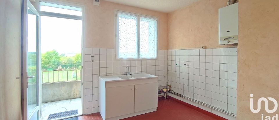 Appartement 4 pièces de 71 m² à Cherves-Richemont (16370)