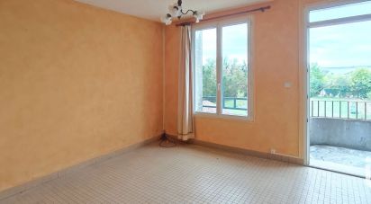 Appartement 4 pièces de 71 m² à Cherves-Richemont (16370)