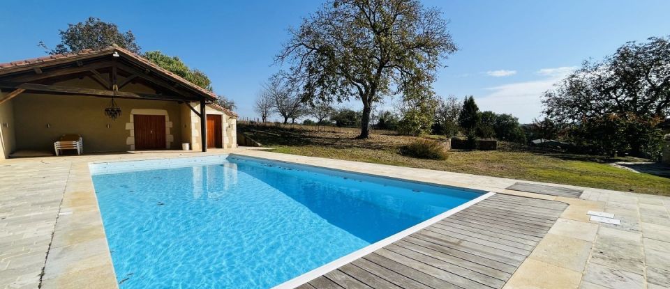 House 4 rooms of 178 m² in Montcabrier (46700)