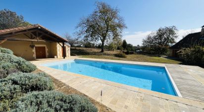 House 4 rooms of 178 m² in Montcabrier (46700)