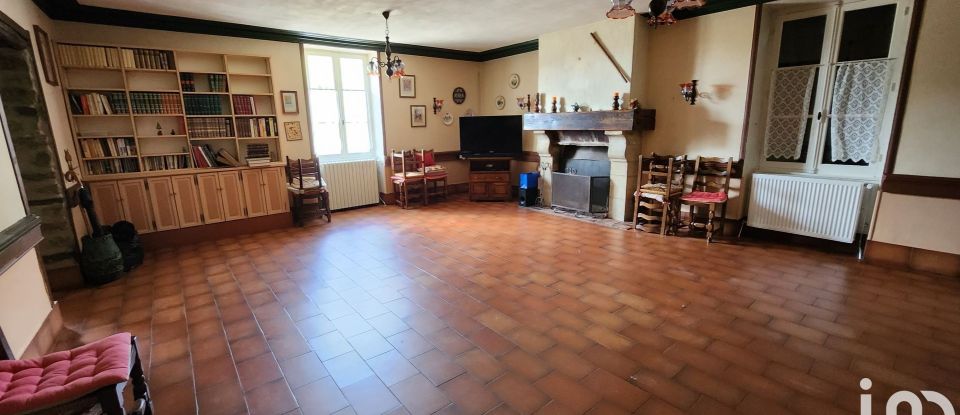 Maison 7 pièces de 200 m² à Tamnay-en-Bazois (58110)