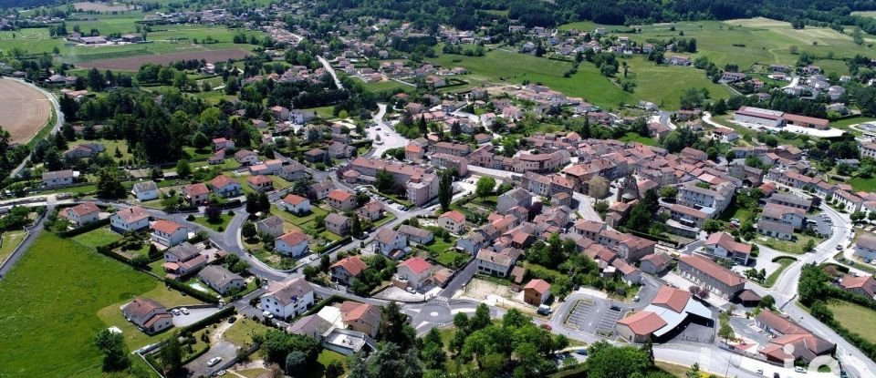 Land of 575 m² in Beauzac (43590)