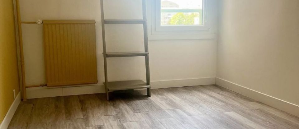 Vente Appartement 96m² 5 Pièces à Champs-sur-Marne (77420) - Iad France