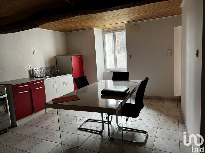 Immeuble de 81 m² à Maulévrier (49360)