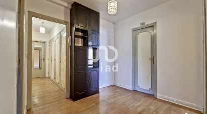 Appartement 4 pièces de 85 m² à - (91000)