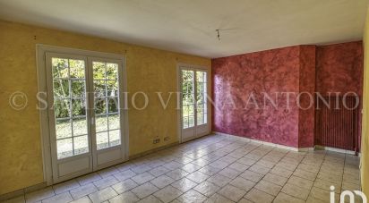 House 5 rooms of 100 m² in Vrigny (45300)