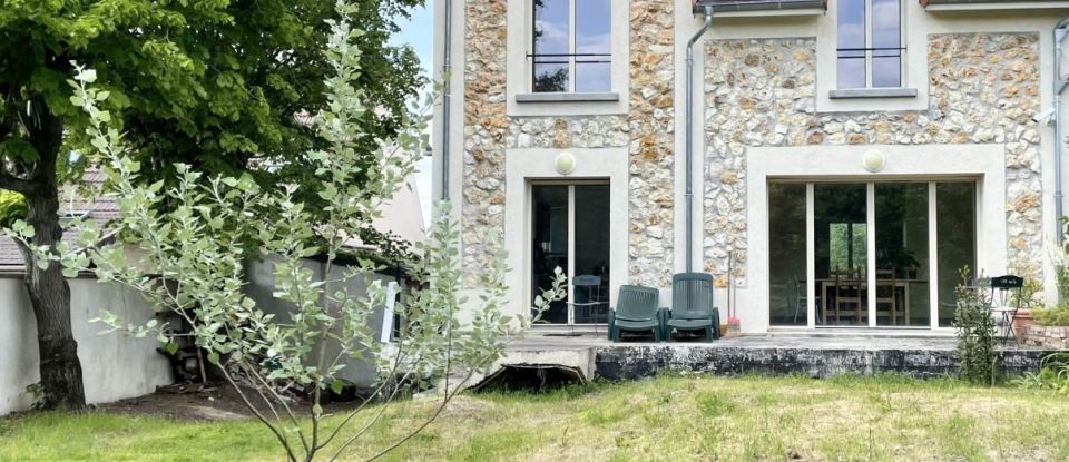Vente Maison 160m² 7 Pièces à Villiers-sur-Marne (94350) - Iad France