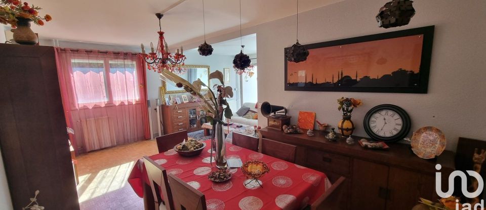 Apartment 4 rooms of 96 m² in Nîmes (30900)