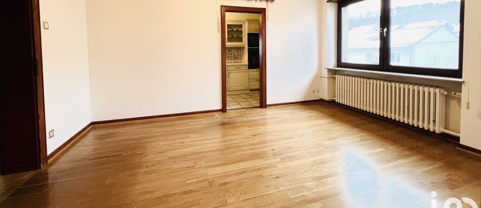 Maison 8 pièces de 236 m² à Stiring-Wendel (57350)