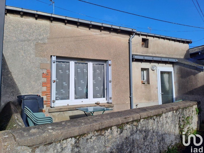 Maison 3 pièces de 51 m² à Mauges-sur-Loire (49620)