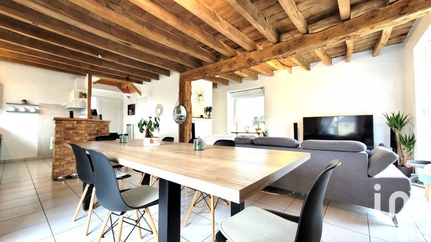 Maison 4 pièces de 96 m² à Saint-Aubin-d'Aubigné (35250)