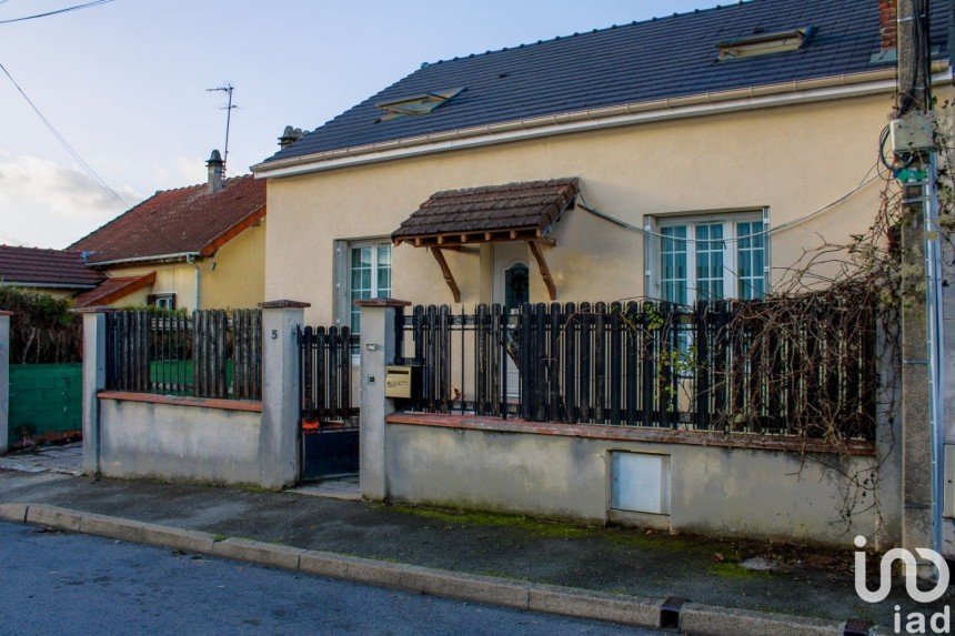 Maison 6 pièces de 133 m² à Goussainville (95190)