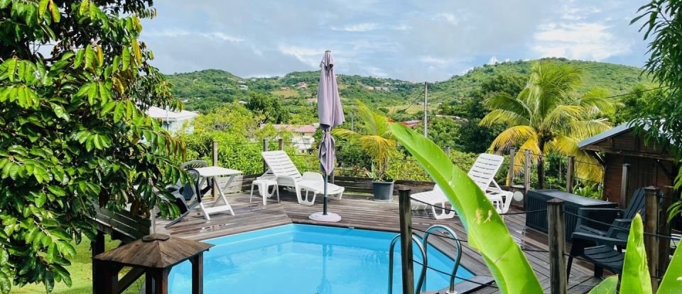 House 7 rooms of 244 m² in Sainte-Anne (97227)