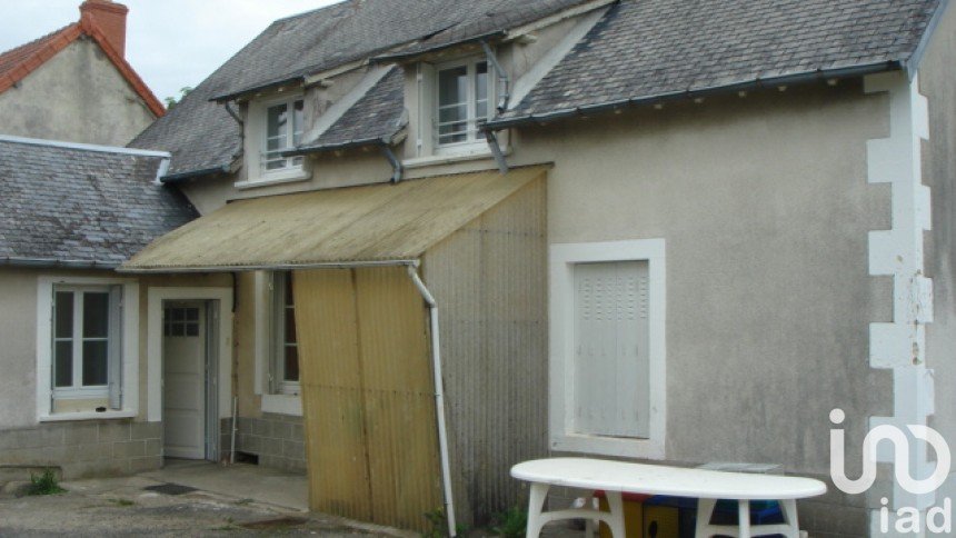 Immeuble de 120 m² à Avord (18520)