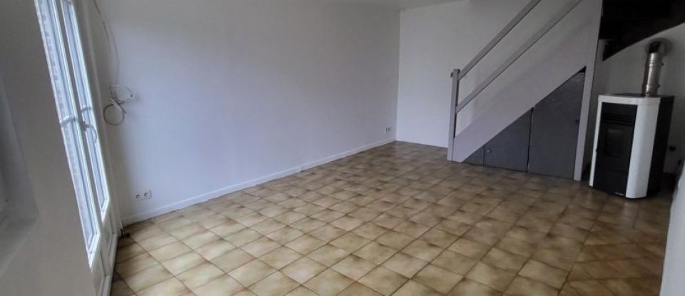 Maison 3 pièces de 81 m² à Longny les Villages (61290)