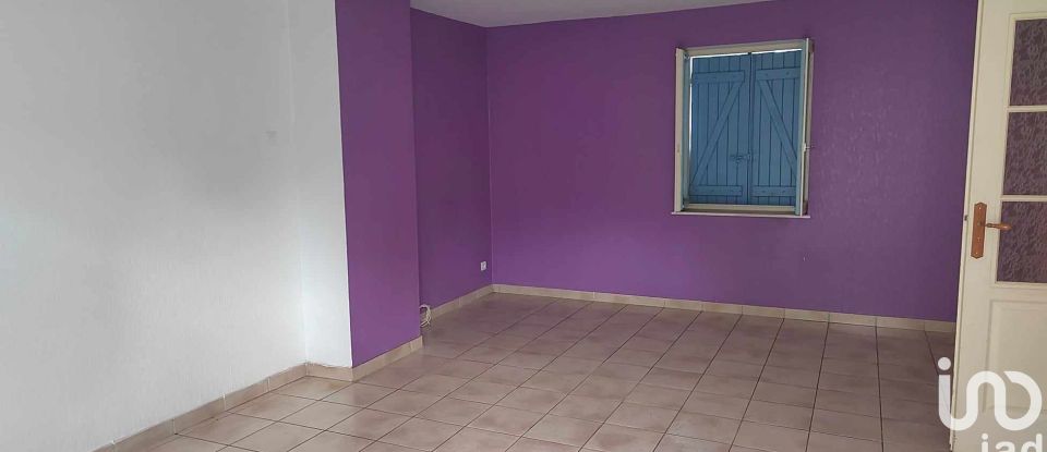 House 4 rooms of 82 m² in Ouroux (69860)