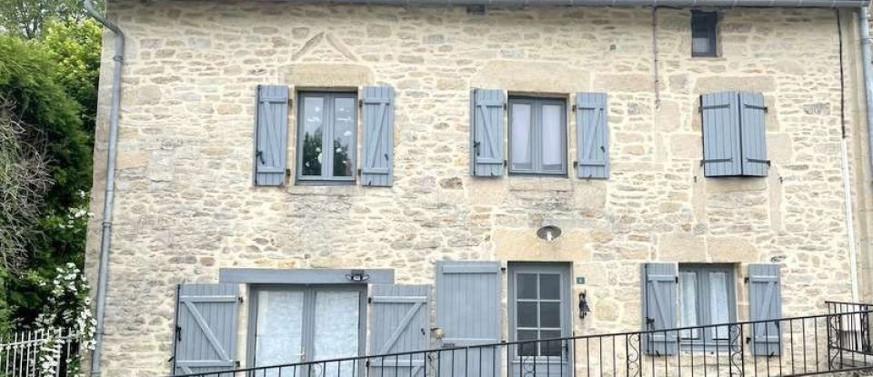 Vente Maison 93m² 5 Pièces à Saint-Cyr-la-Roche (19130) - Iad France