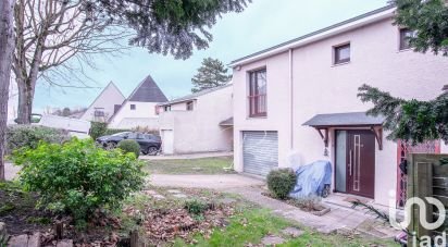 House 6 rooms of 122 m² in Méry-sur-Oise (95540)
