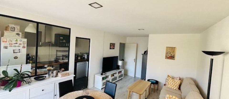 Vente Appartement 66m² 3 Pièces à Bordeaux (33200) - Iad France