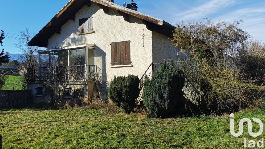 Maison 5 pièces de 92 m² à Brié-et-Angonnes (38320)