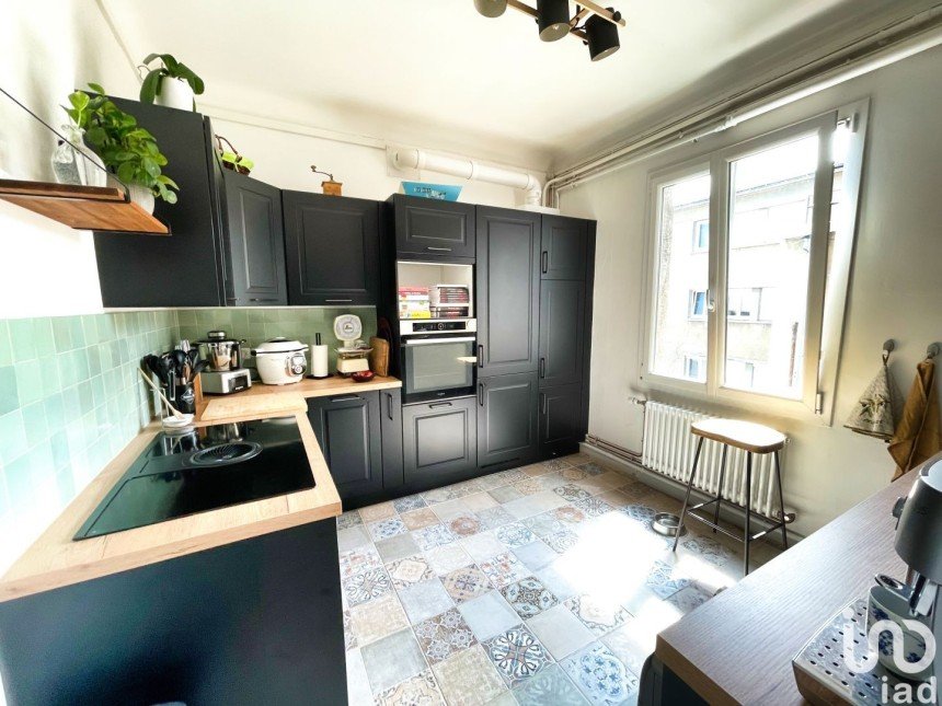 Appartement 4 pièces de 103 m² à Reims (51100)