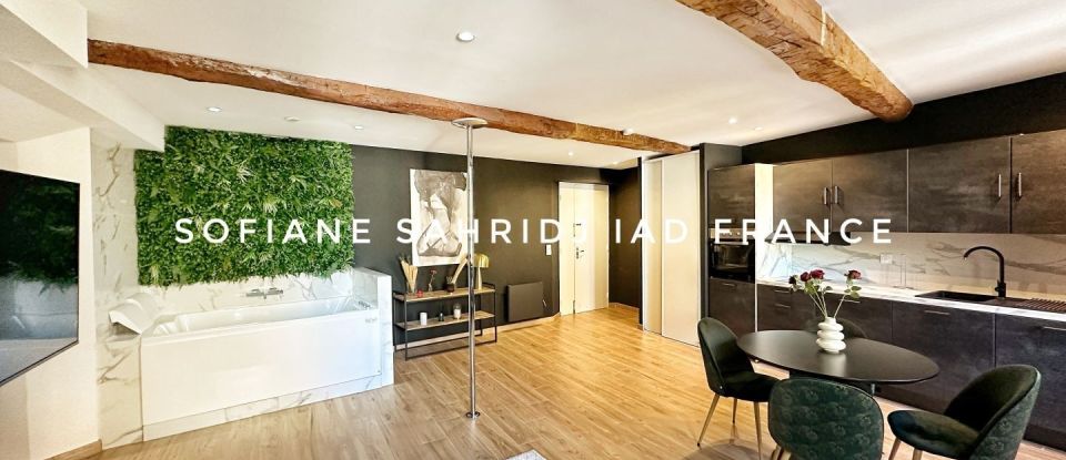 Appartement 3 pièces de 73 m² à Solliès-Pont (83210)