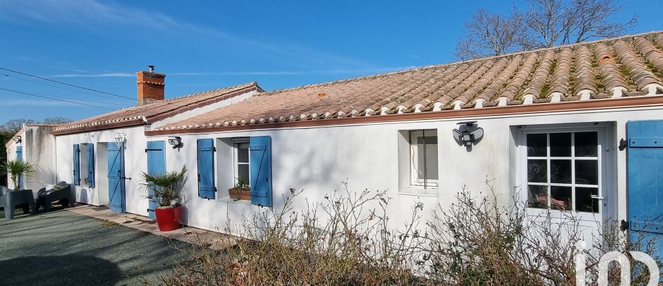 Maison 6 pièces de 185 m² à Sallertaine (85300)