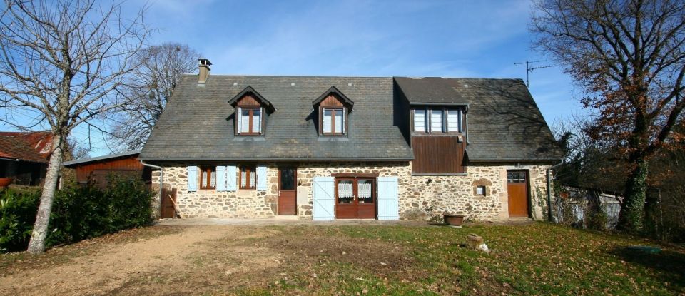 Vente Maison 132m² 5 Pièces à Saint-Cyr-la-Roche (19130) - Iad France