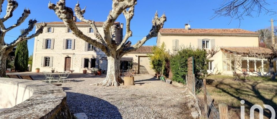 Mansion 17 rooms of 544 m² in Aubignan (84810)