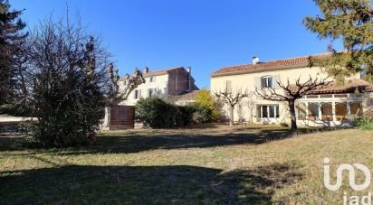 Demeure 17 pièces de 544 m² à Aubignan (84810)