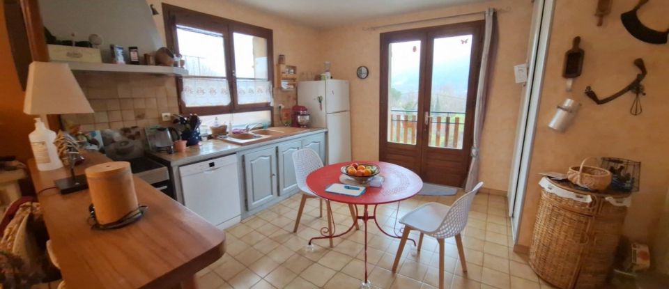 Maison 7 pièces de 117 m² à Saillans (26340)