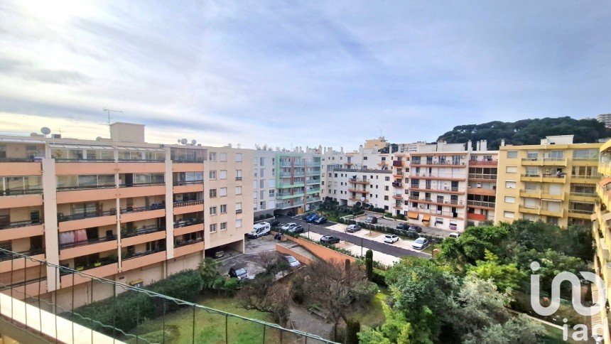 Apartment 2 rooms of 50 m² in Saint-Laurent-du-Var (06700)