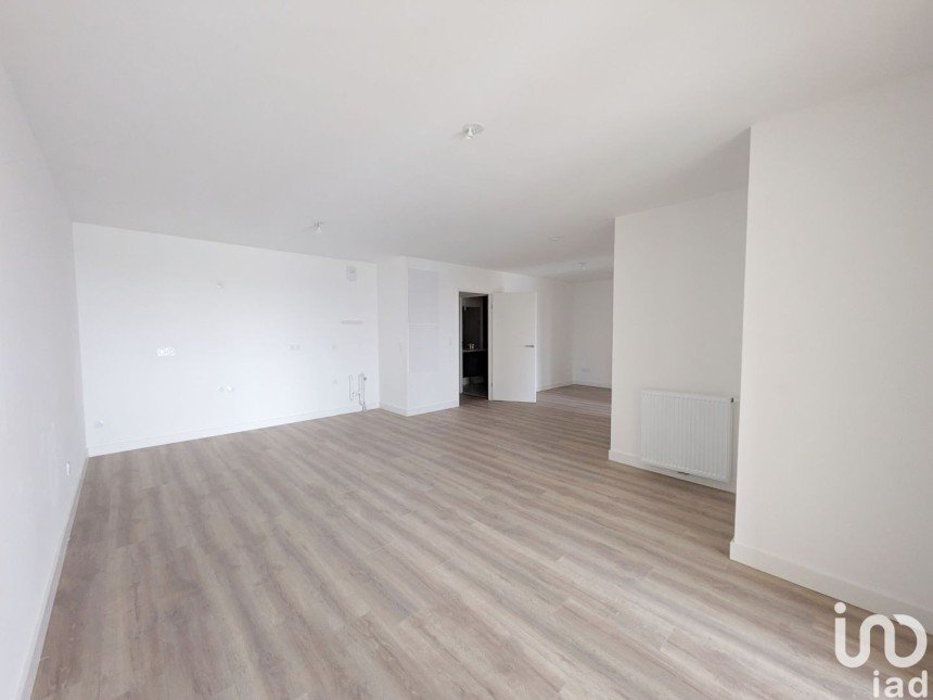 Appartement 3 pièces de 80 m² à Bordeaux (33100)