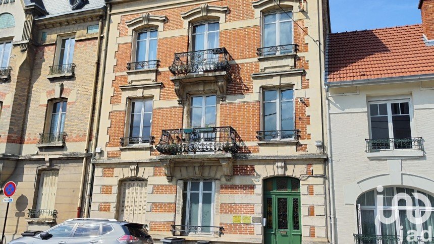 Apartment 4 rooms of 71 m² in Châlons-en-Champagne (51000)