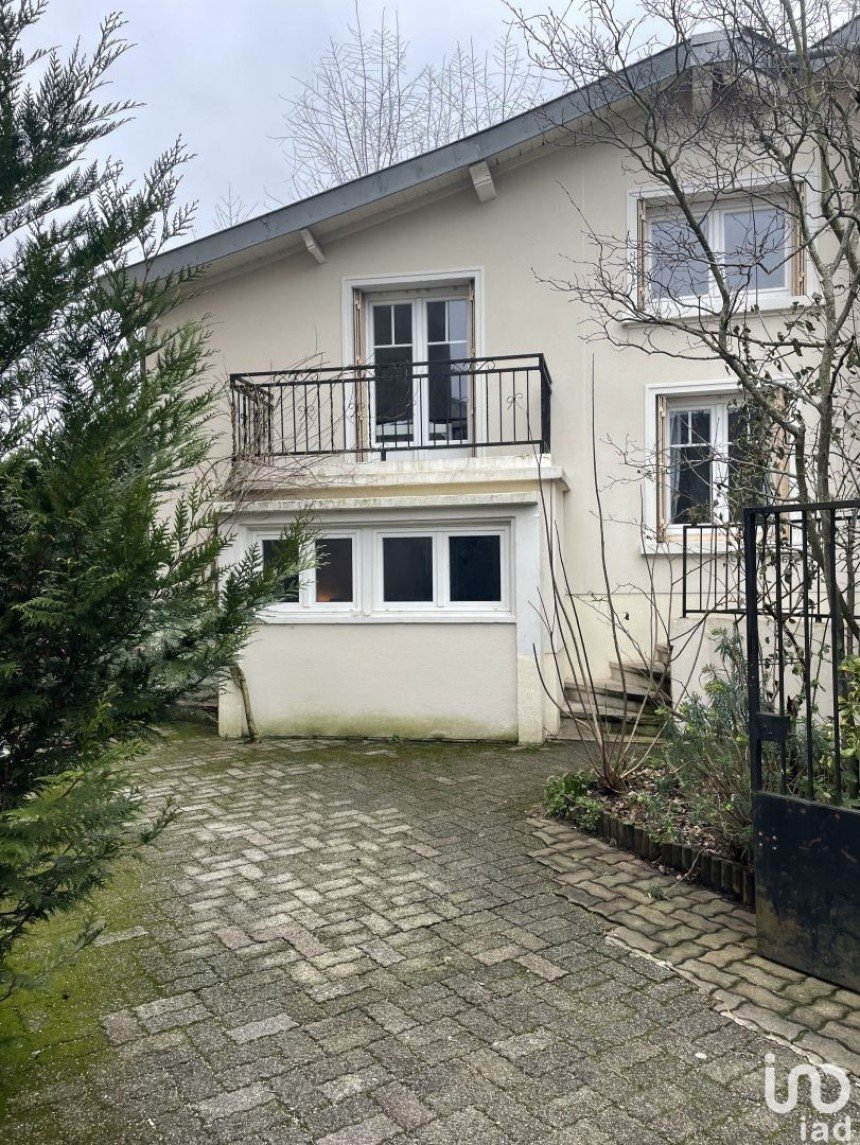 House 5 rooms of 110 m² in Laxou (54520)