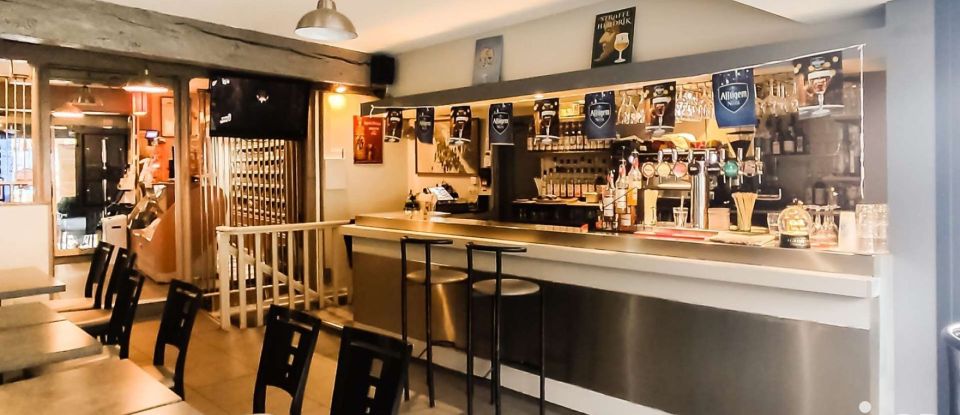 Vente Bar 153m² à Saint-Cyr-la-Roche (19130) - Iad France