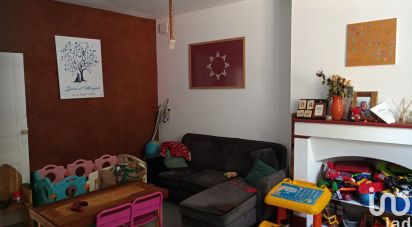 Maison 5 pièces de 116 m² à Lezay (79120)