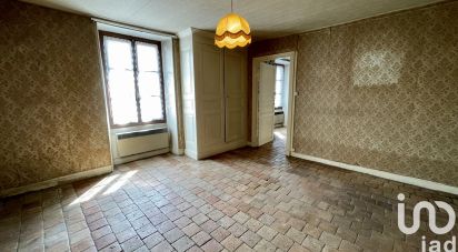 House 3 rooms of 71 m² in Saint-Benoît-du-Sault (36170)