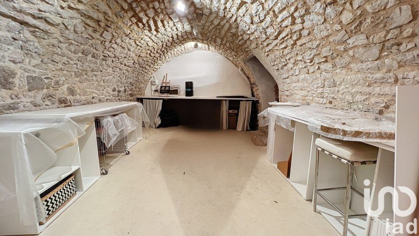 Maison de village 3 pièces de 90 m² à Saint-Cirq-Lapopie (46330)